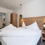 Adler Aparthotel 4*