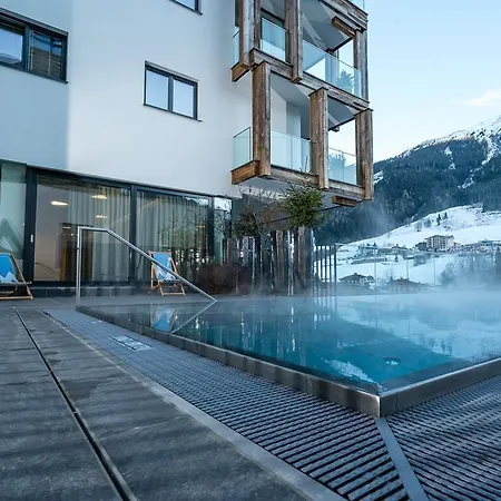 Adler Aparthotel